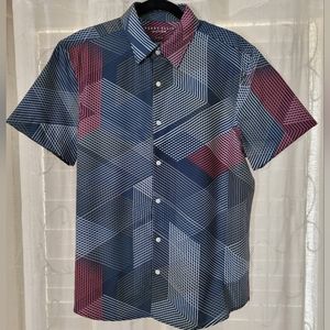 NWOT - Perry Ellis Motion men's short-sleeve shirt, size L